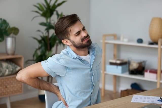 Ergonomiebeleid op kantoor en in de industrie